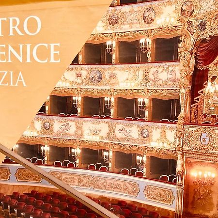 Venice Palace Luxury Suites Ngoại thất bức ảnh