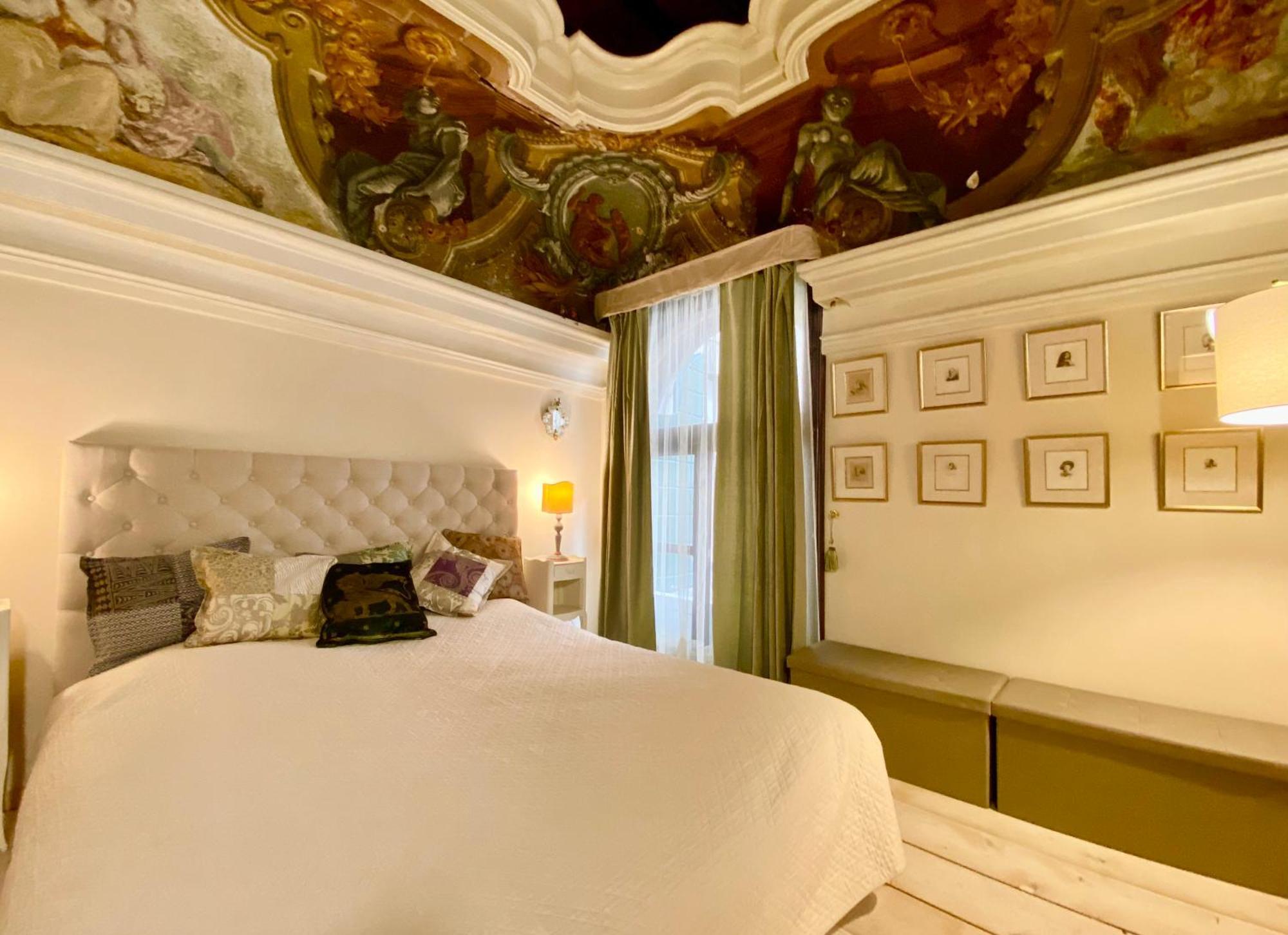 Venice Palace Luxury Suites Ngoại thất bức ảnh