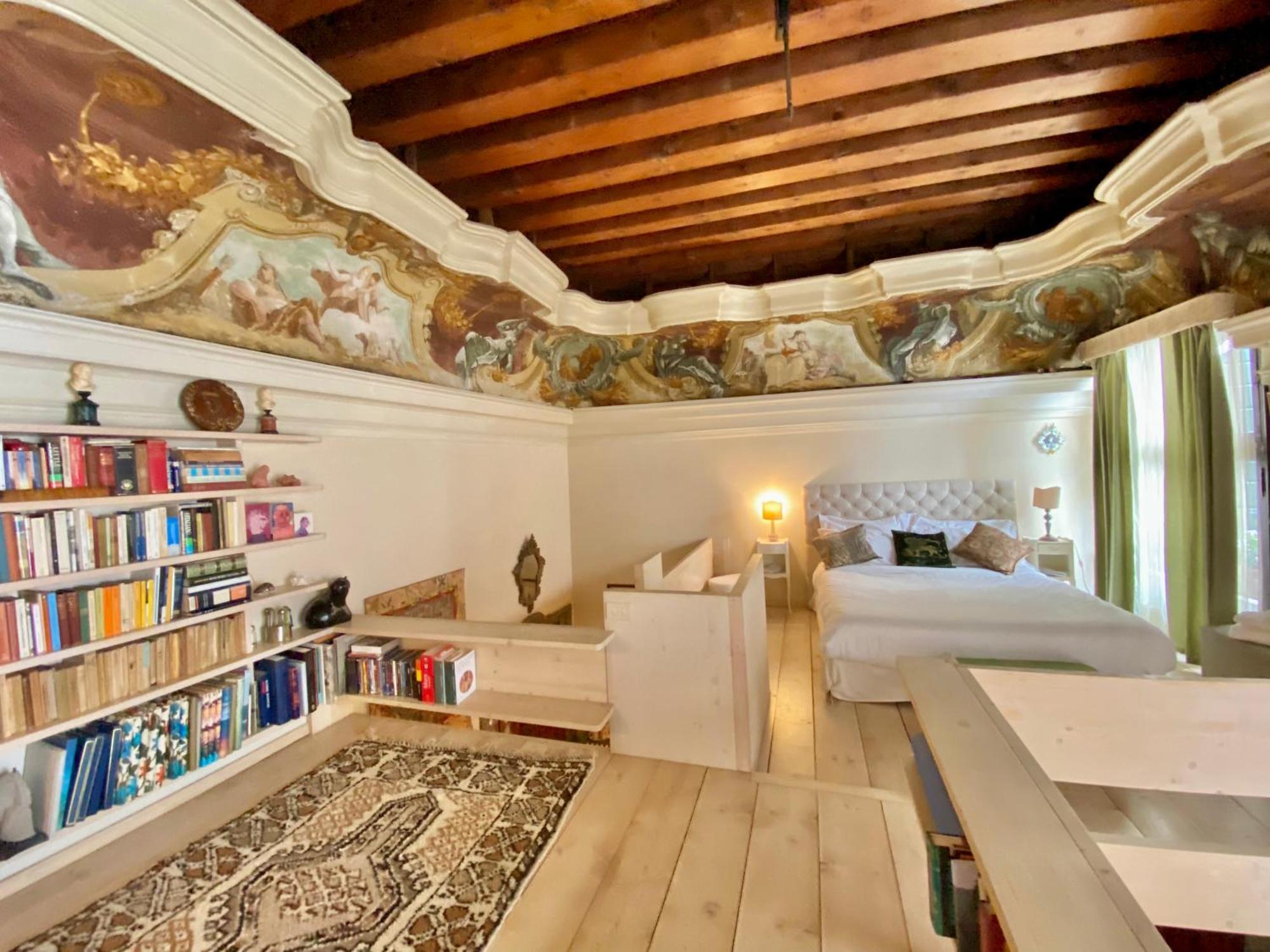 Venice Palace Luxury Suites Ngoại thất bức ảnh