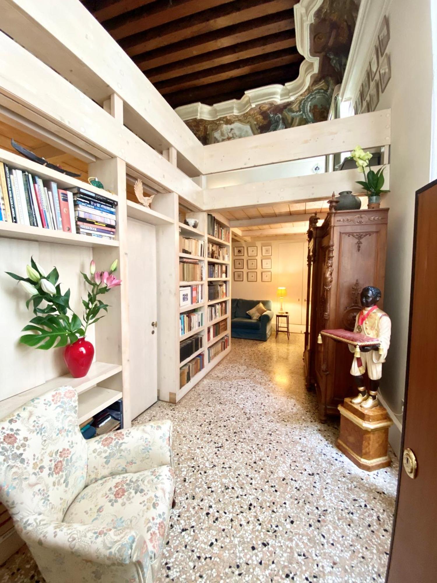 Venice Palace Luxury Suites Ngoại thất bức ảnh